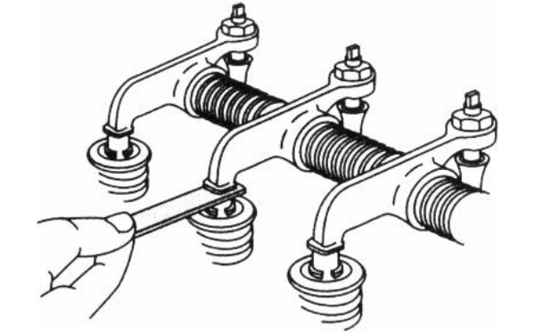 氣門間隙檢查示意圖.png