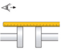 直尺對準(zhǔn)-柴油發(fā)電機(jī)組.png